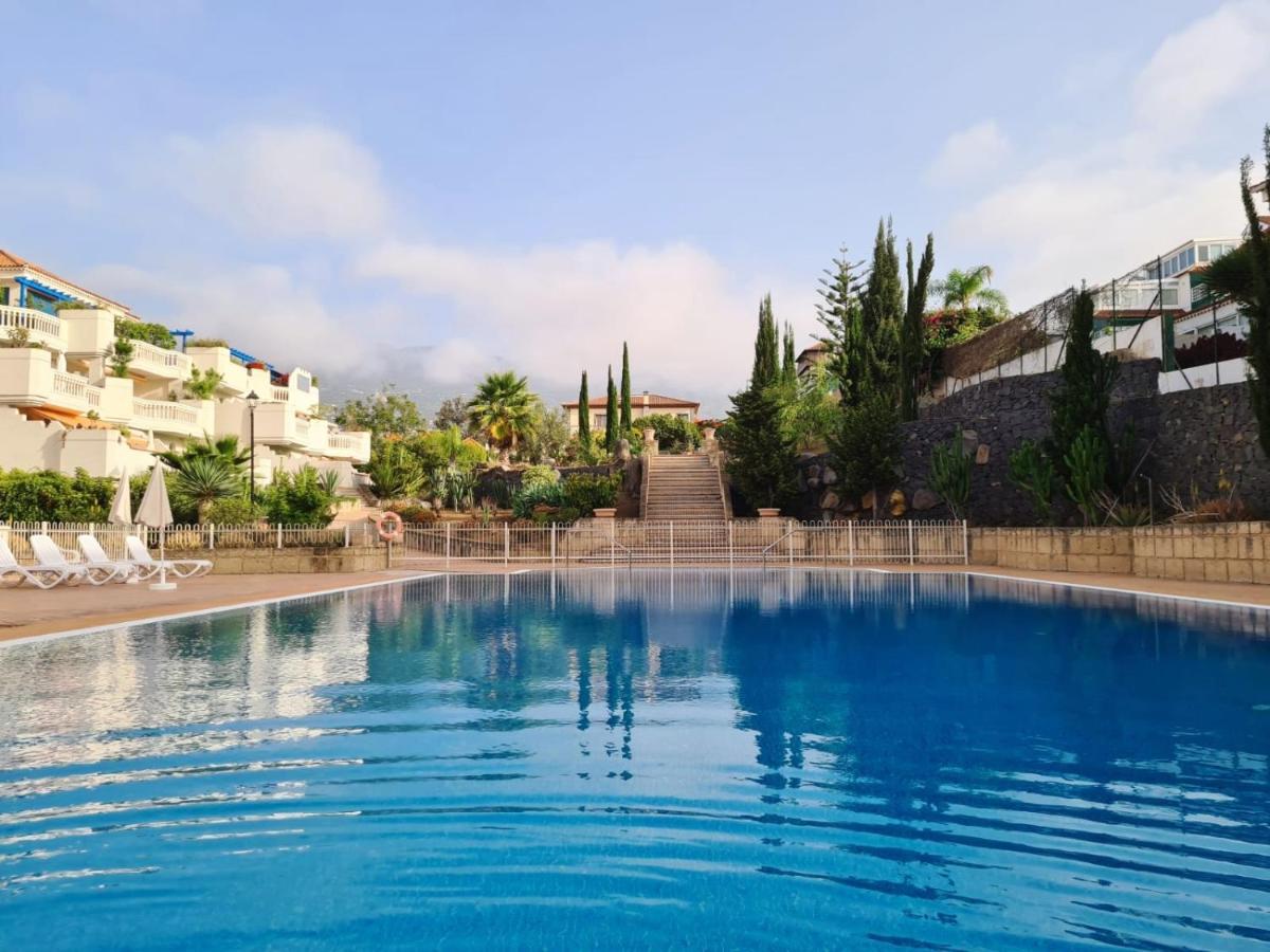 Apartamento Luxury Apartment, Comfort And Relax, Views Of The Pool