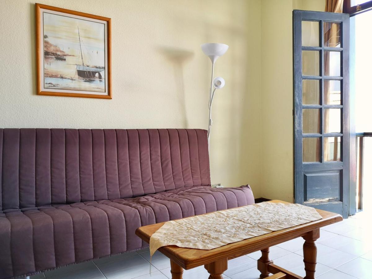Cozy In Old Quarter Of Apartment *