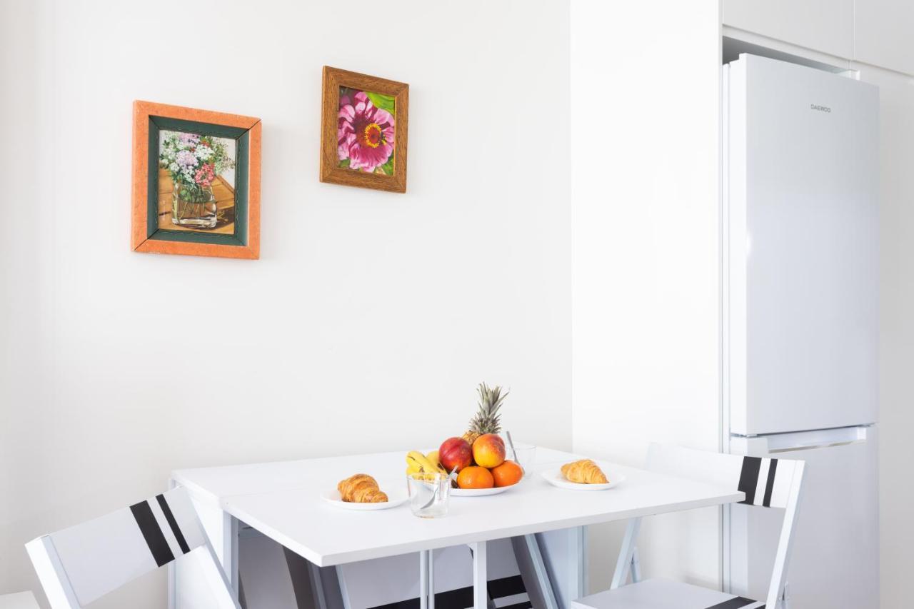 Home2book Sea View Apartment *