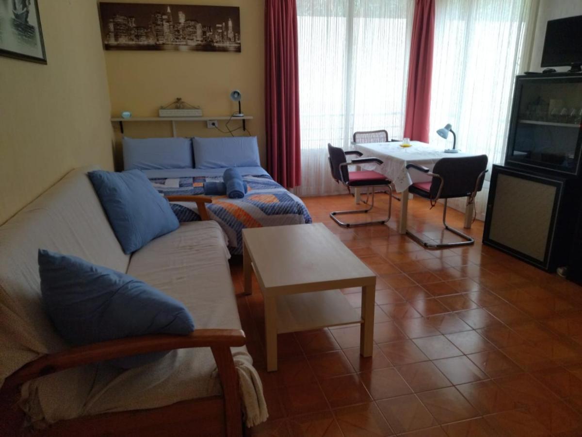 With Pool, 100 Meters Away From The Apartment *