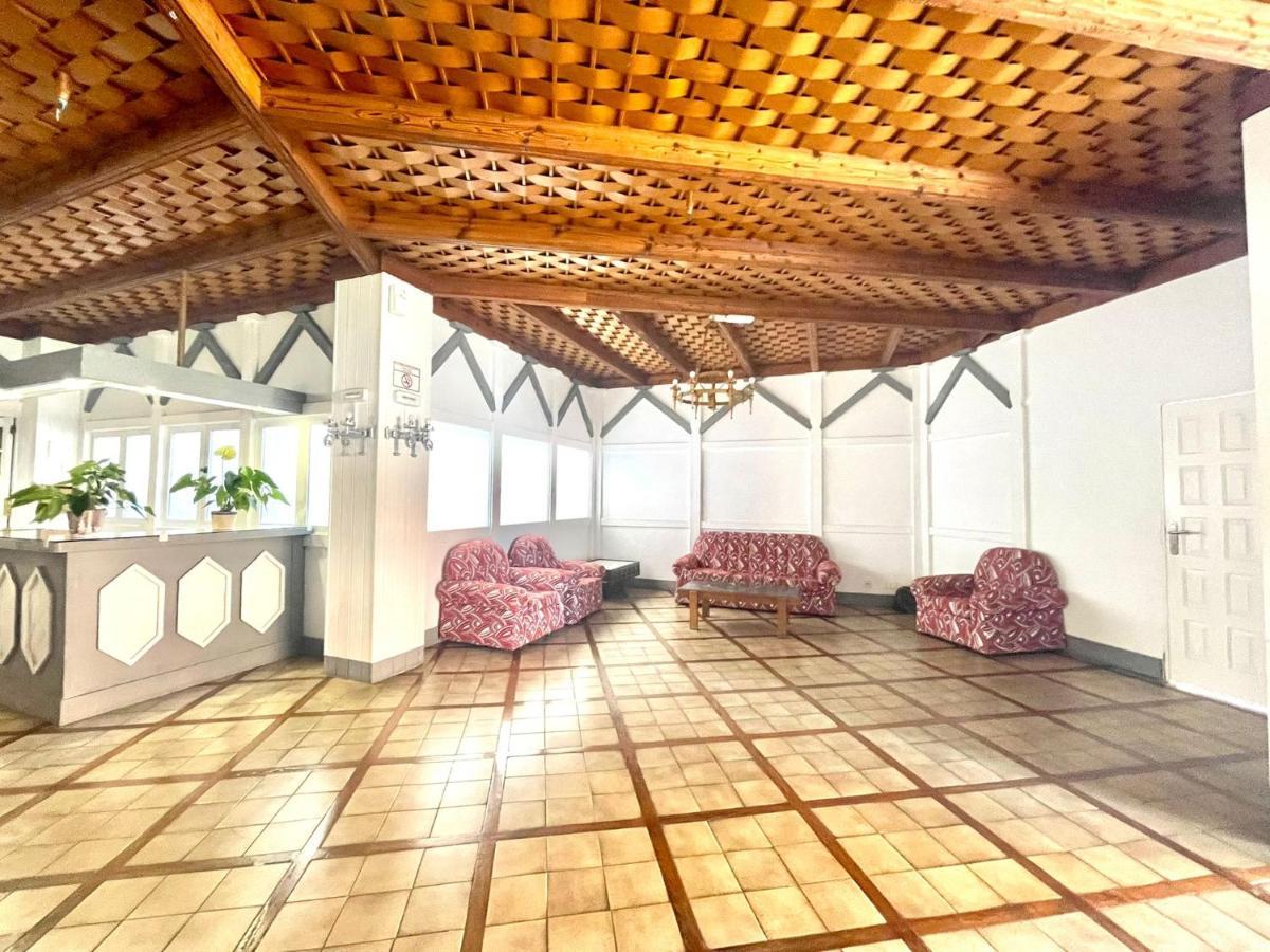 Apartment With Spectacular Views, Atlantic Ocean, Pool Y Free Wifi In All Common Areas *