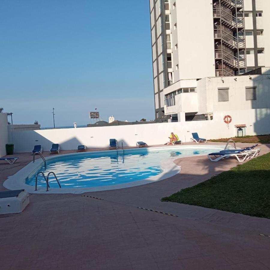 One Bedroom With Pool, 100 Meters From The Beach Apartment *