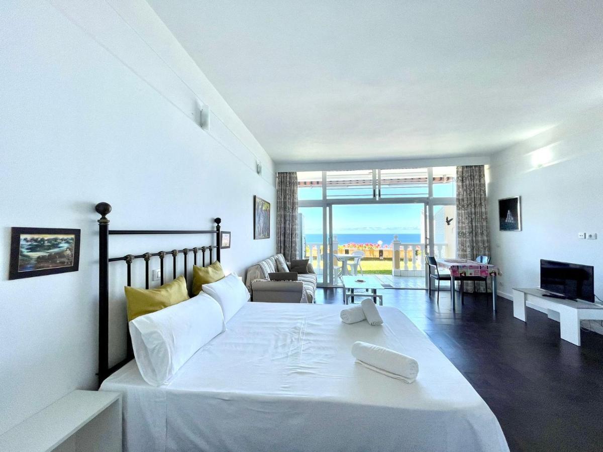 Appartement Studio With Direct View Of The Atlantic, Heated Pool, Wifi, 250 Meters To The Beach