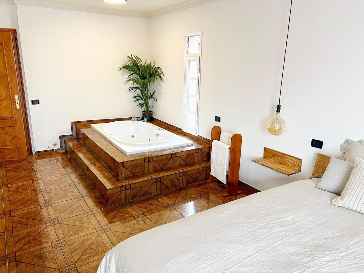 Lujosa Con Piscina Privada *