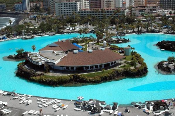 Vulcano Paradise