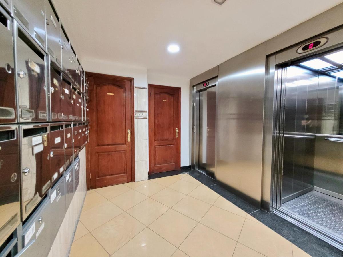 Plaza Del Charco Apartment