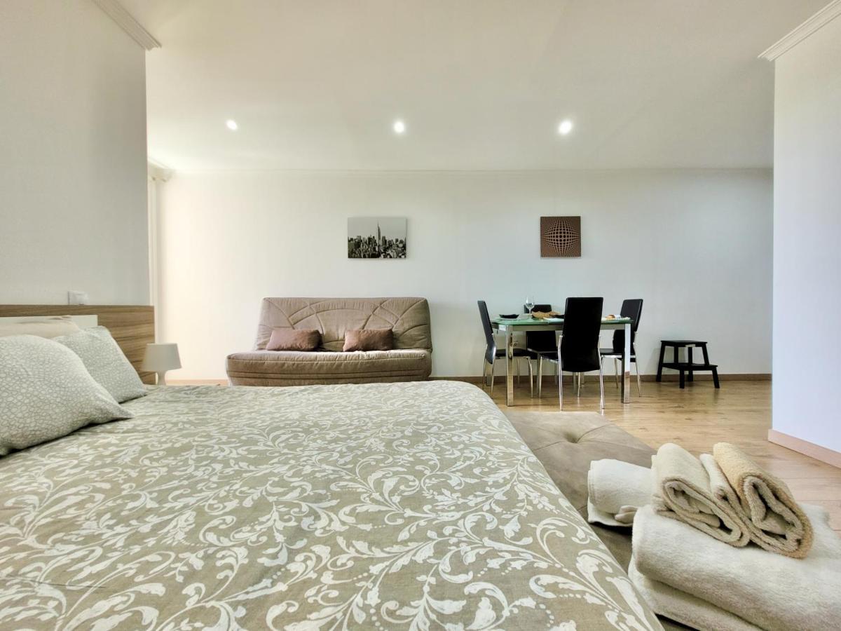 Plaza Del Charco Apartment