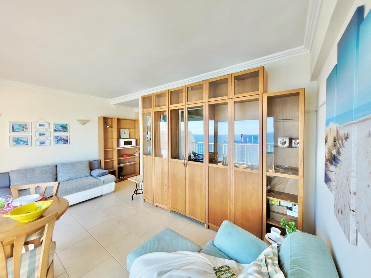 Apartment Ocean Cliffs