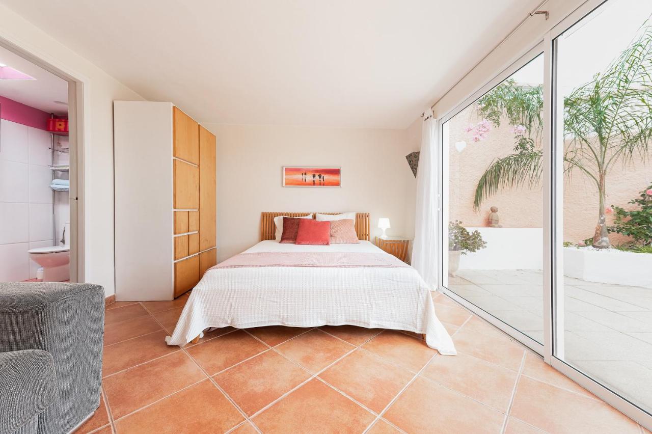 Daire 'bloom' Peaceful Beachside Bungalow