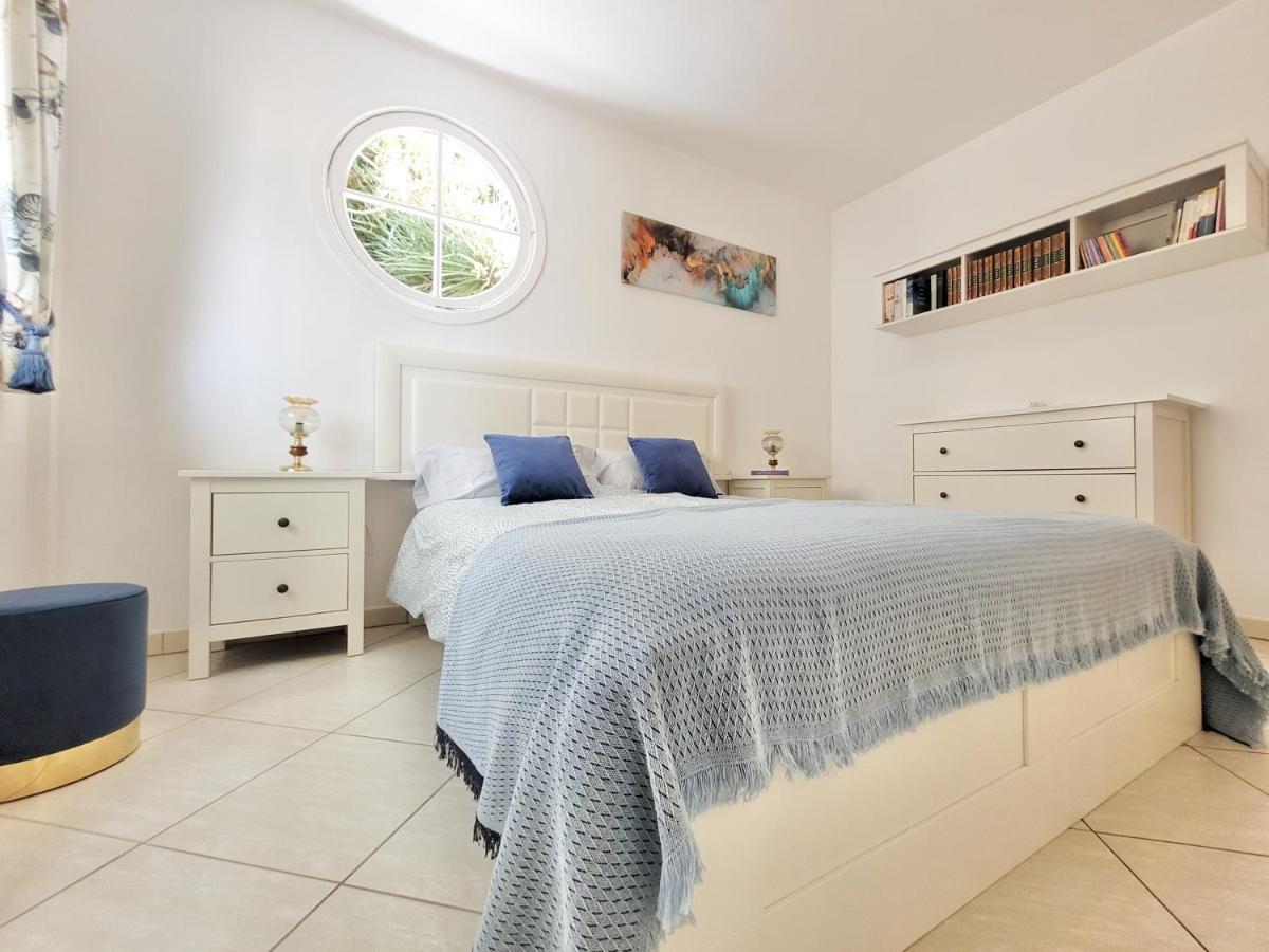 Blue Coast Bellavista Appartement *