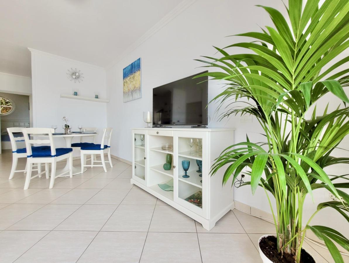 Blue Coast Bellavista Appartement *