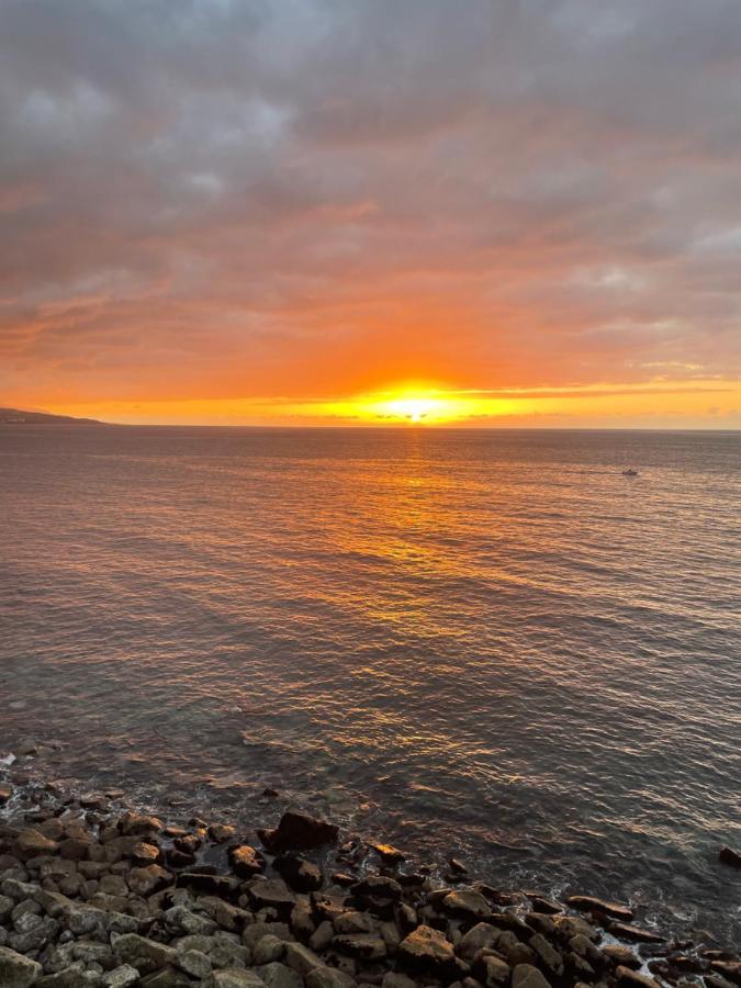 Apartment Magnificent Studio With A Terrace Overlooking The Sea! Puerto de la Cruz (Tenerife)