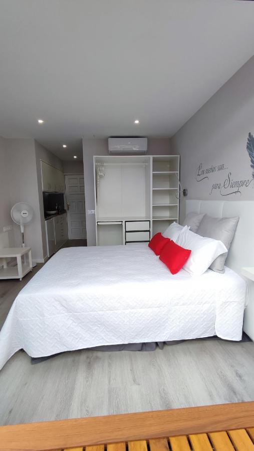 Marina Atico Penthouse Apartment *