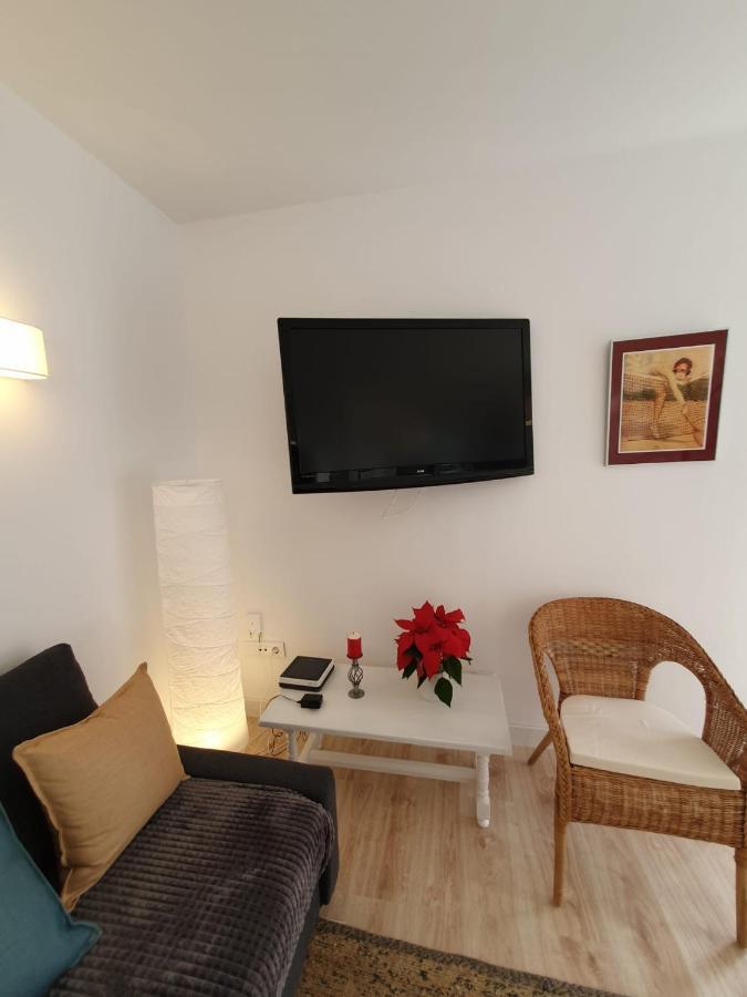 Cozy And Intimate In Holiday home *