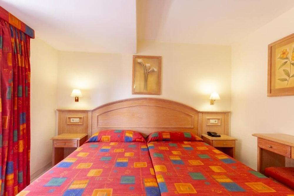 Hotel Park Plaza 2*