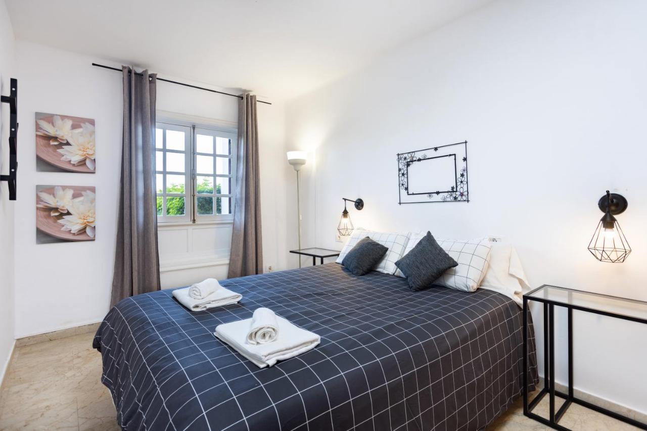 Apartment With Private Garden