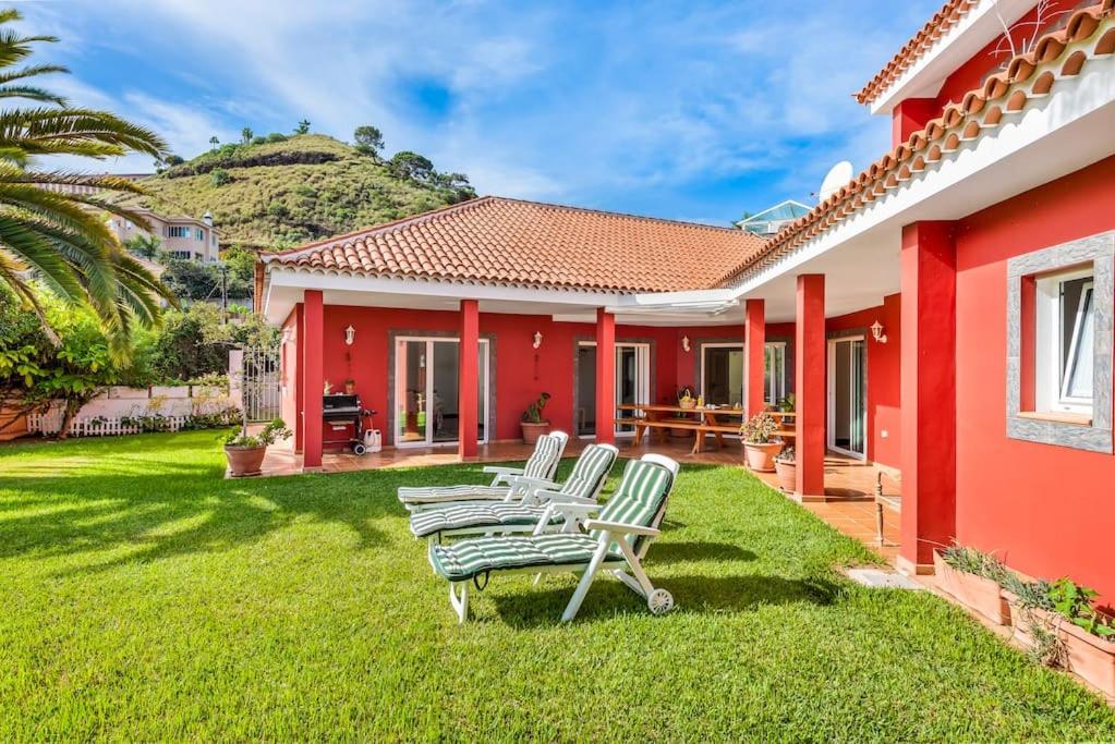 Biệt thự Artigar, Garden, Swimming Pool And Bbq. Puerto de la Cruz (Tenerife)
