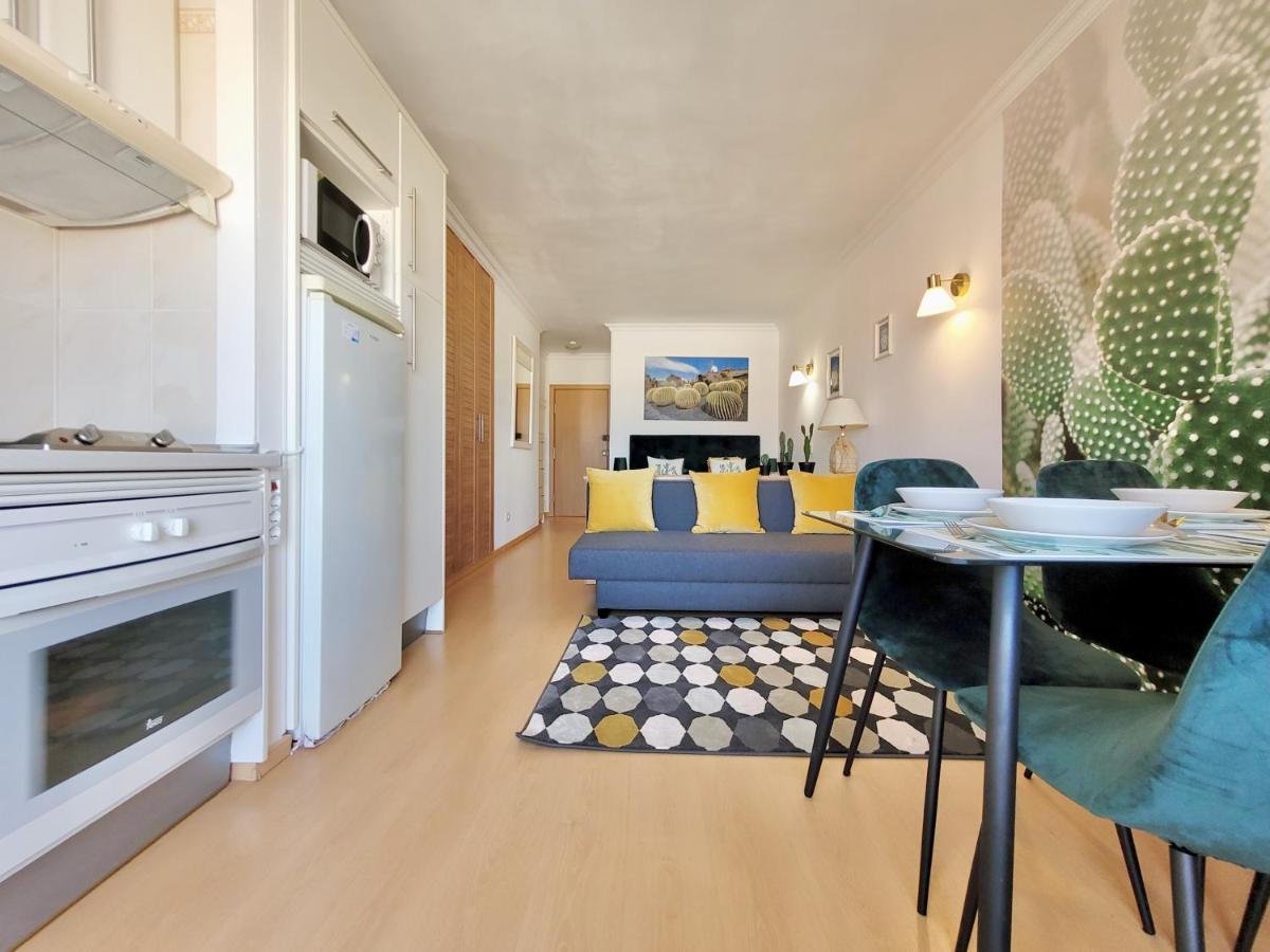 Apartment Palmera *