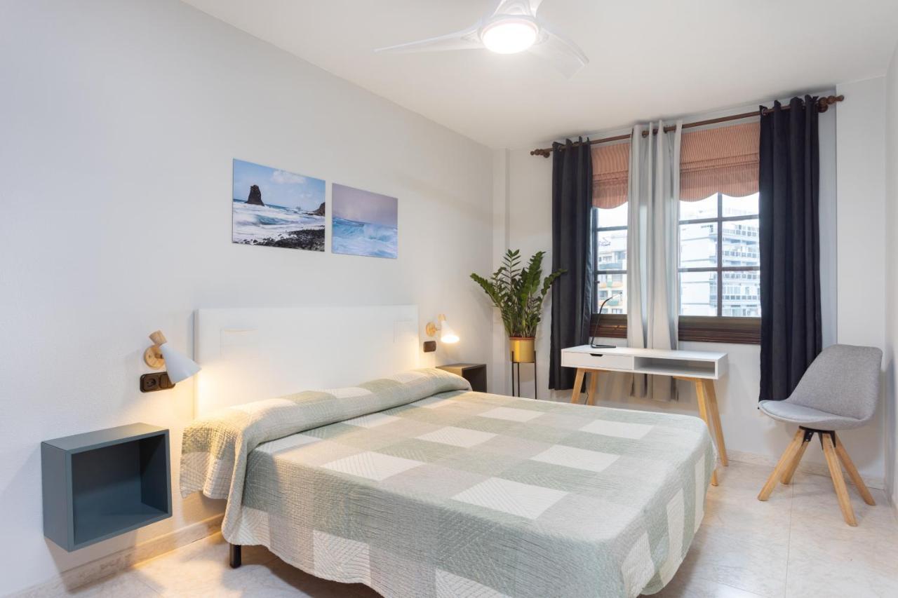 Home2book Beachfront Canarian Style Balcony House *