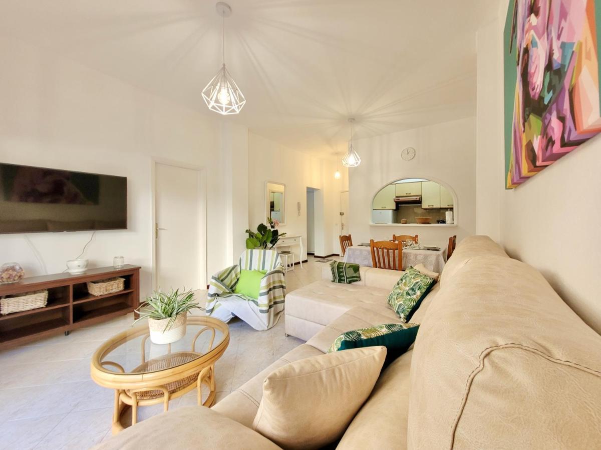 Victoria Apartment