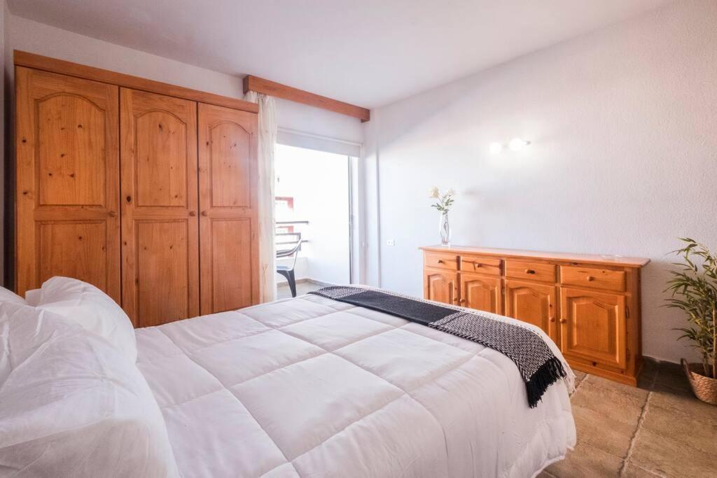 Studio With Swimming Pool And Balcony Apartment