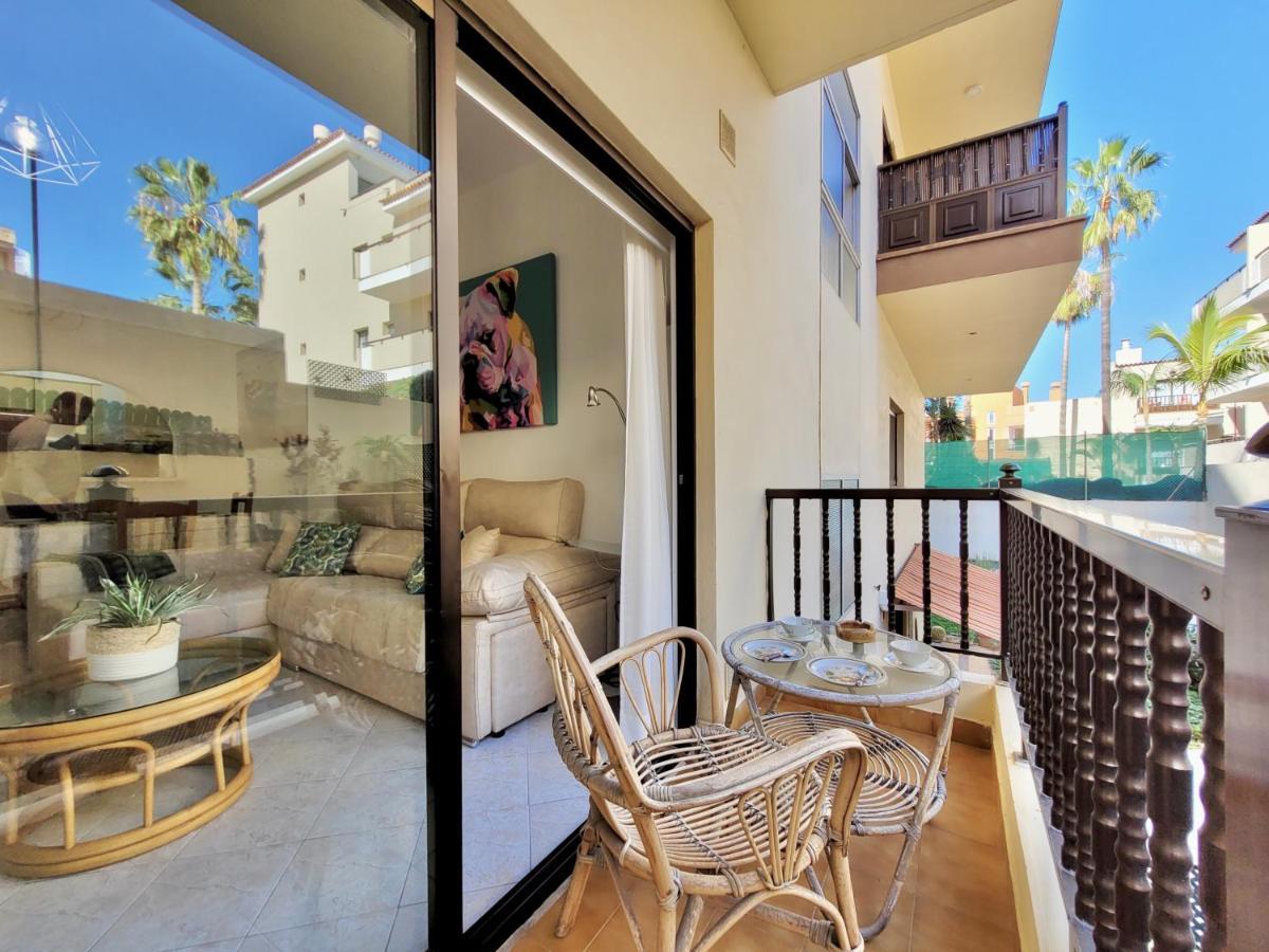 Victoria Apartment *