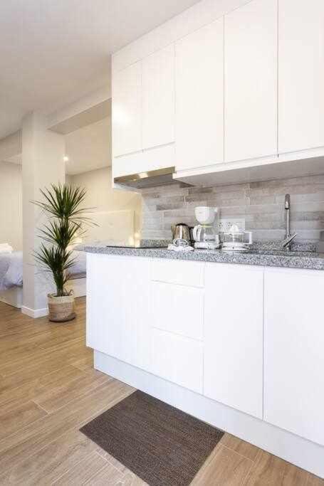 Sunnyland Martianez 2 Apartment *
