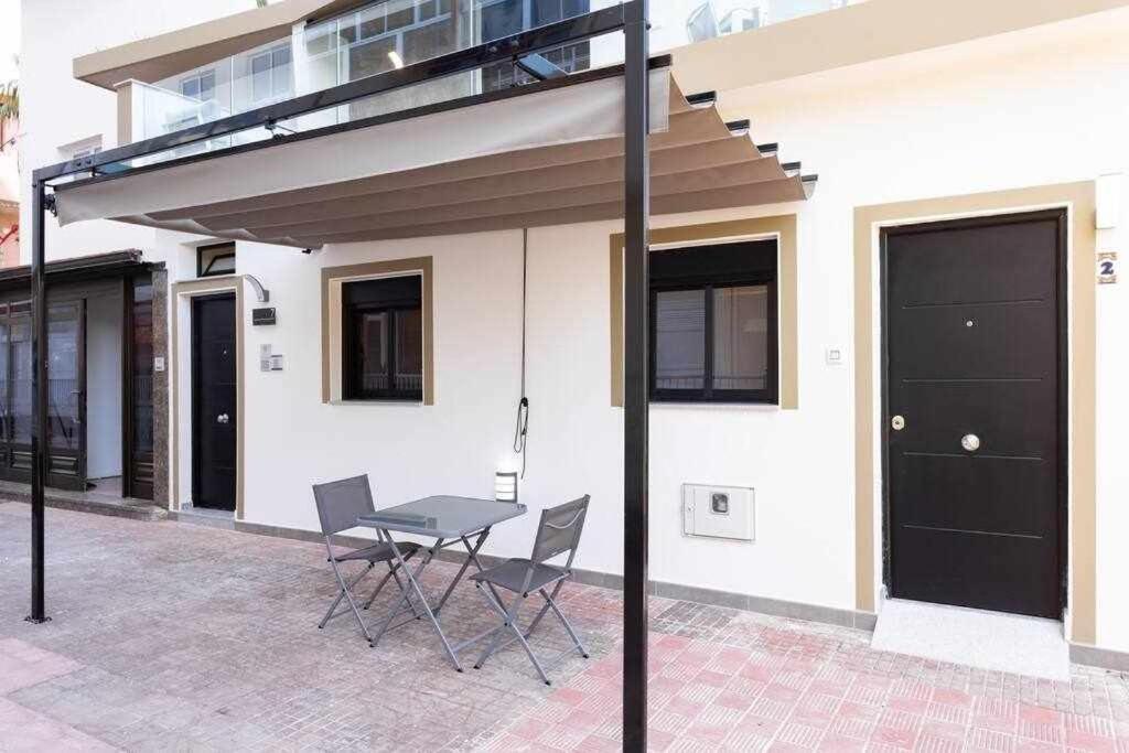 Apartment Sunnyland Martianez 2 *