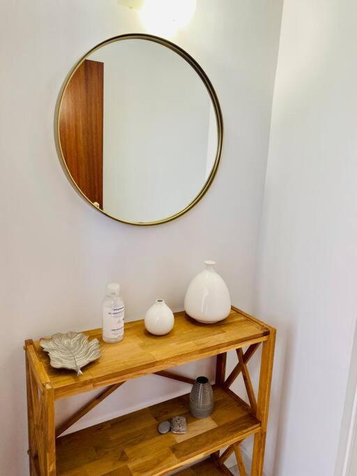 Estudio Con Amplia Terraza En Apartment *