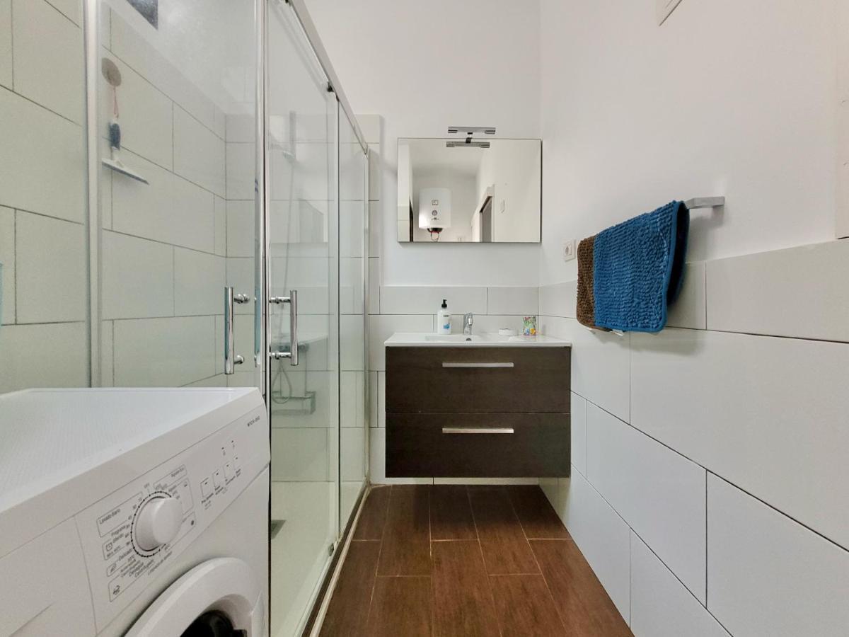 7 Esquivel Appartement *