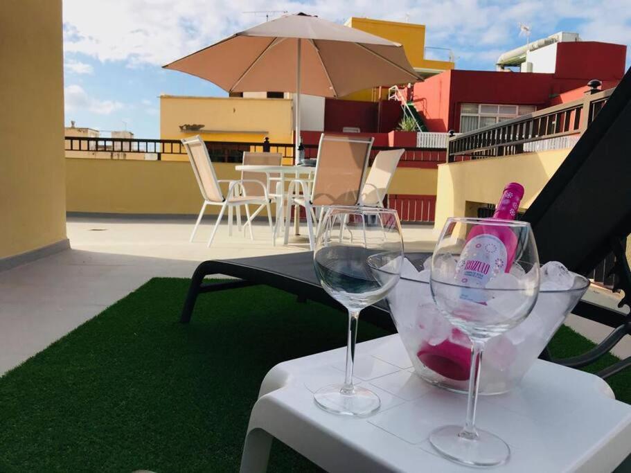 Estudio Con Amplia Terraza En Apartment *