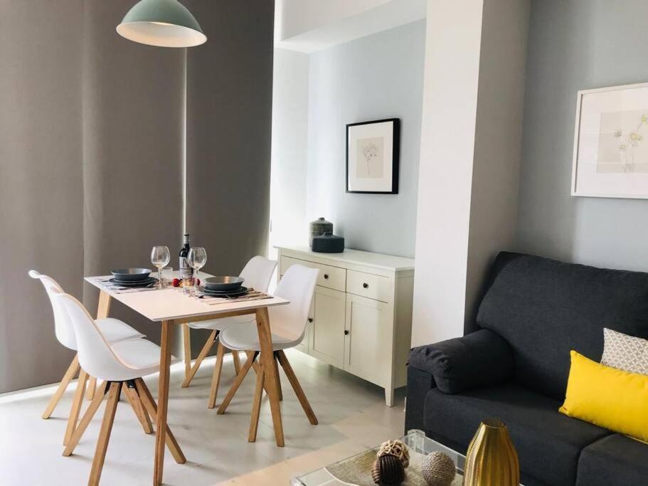 Estudio Con Amplia Terraza En Apartment