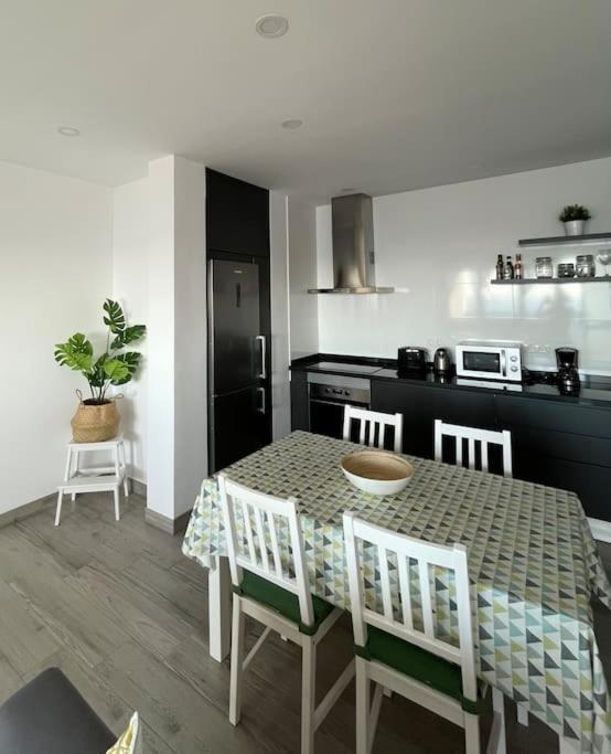 Apartment Moderno Frente Al Mar Puerto de la Cruz (Tenerife)
