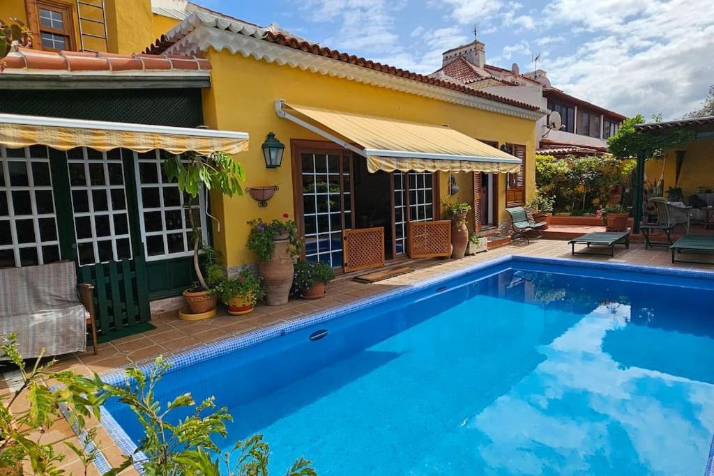 Biệt thự La Paz 2 *