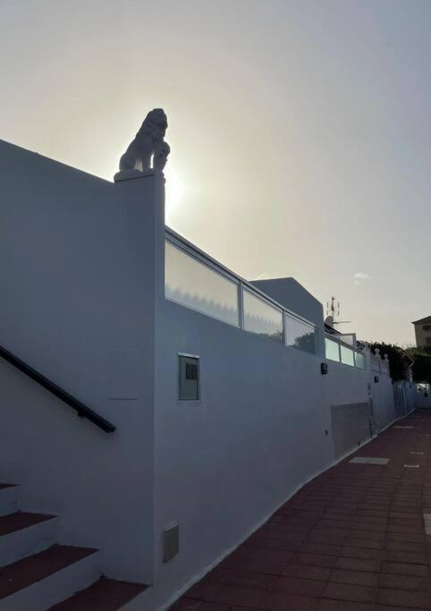 Acogedor Con Vistas