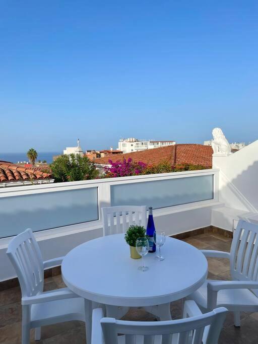 Acogedor Con Vistas