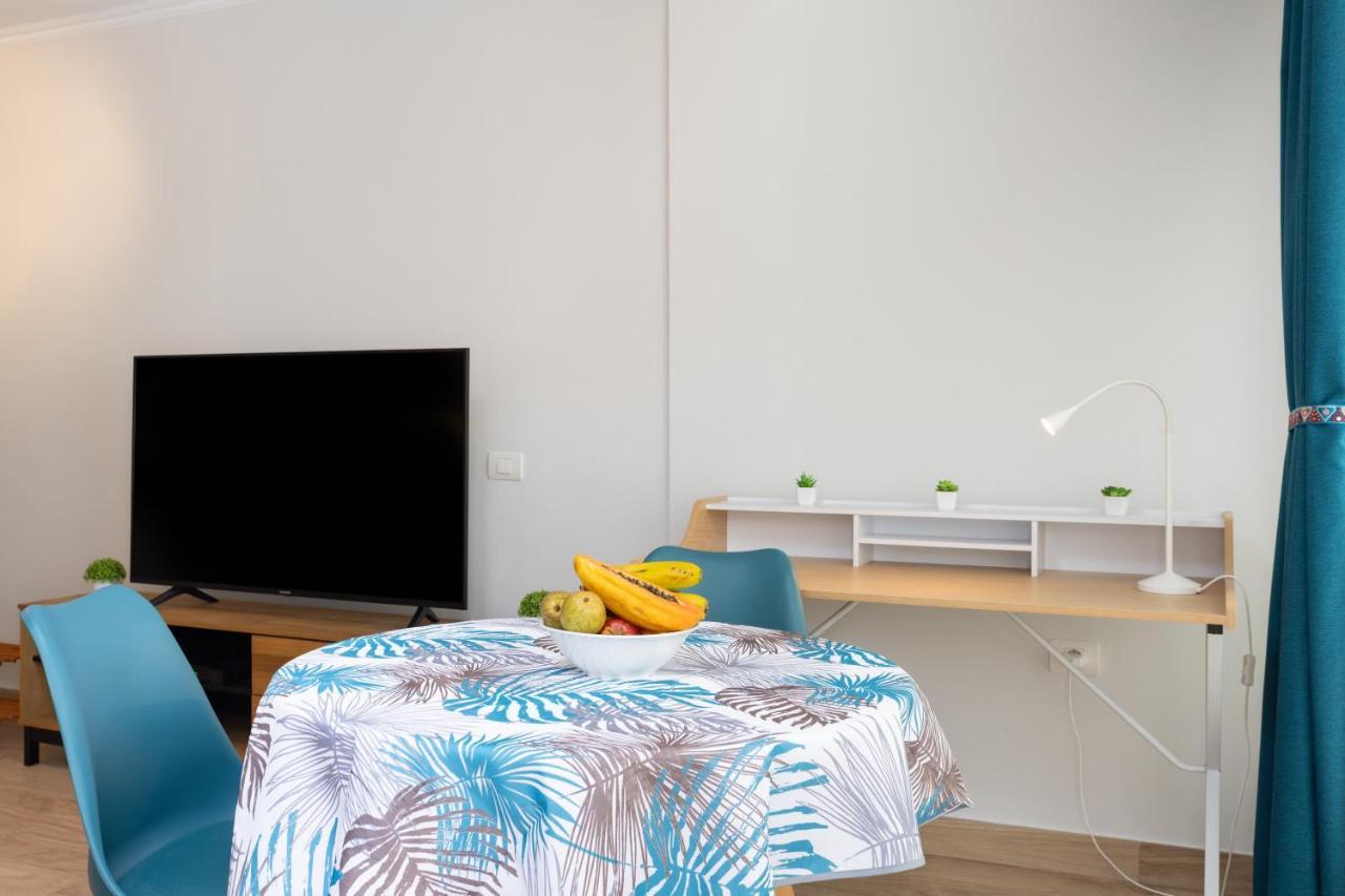 Home2book Stylish Drago Apartment