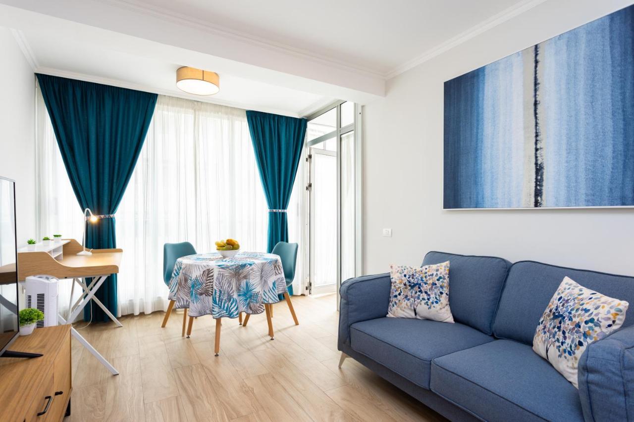 Apartment Home2book Stylish Drago