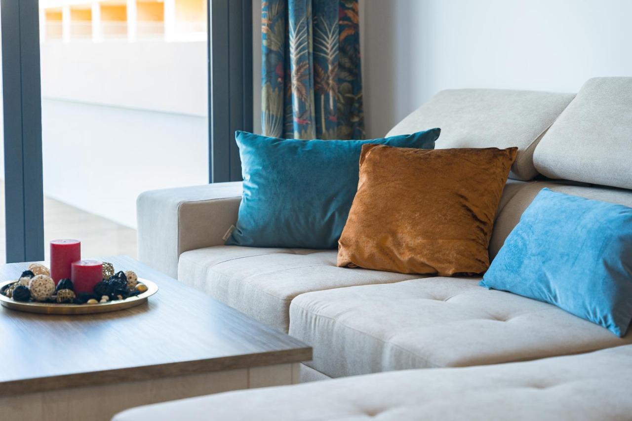 Yuli Apartment