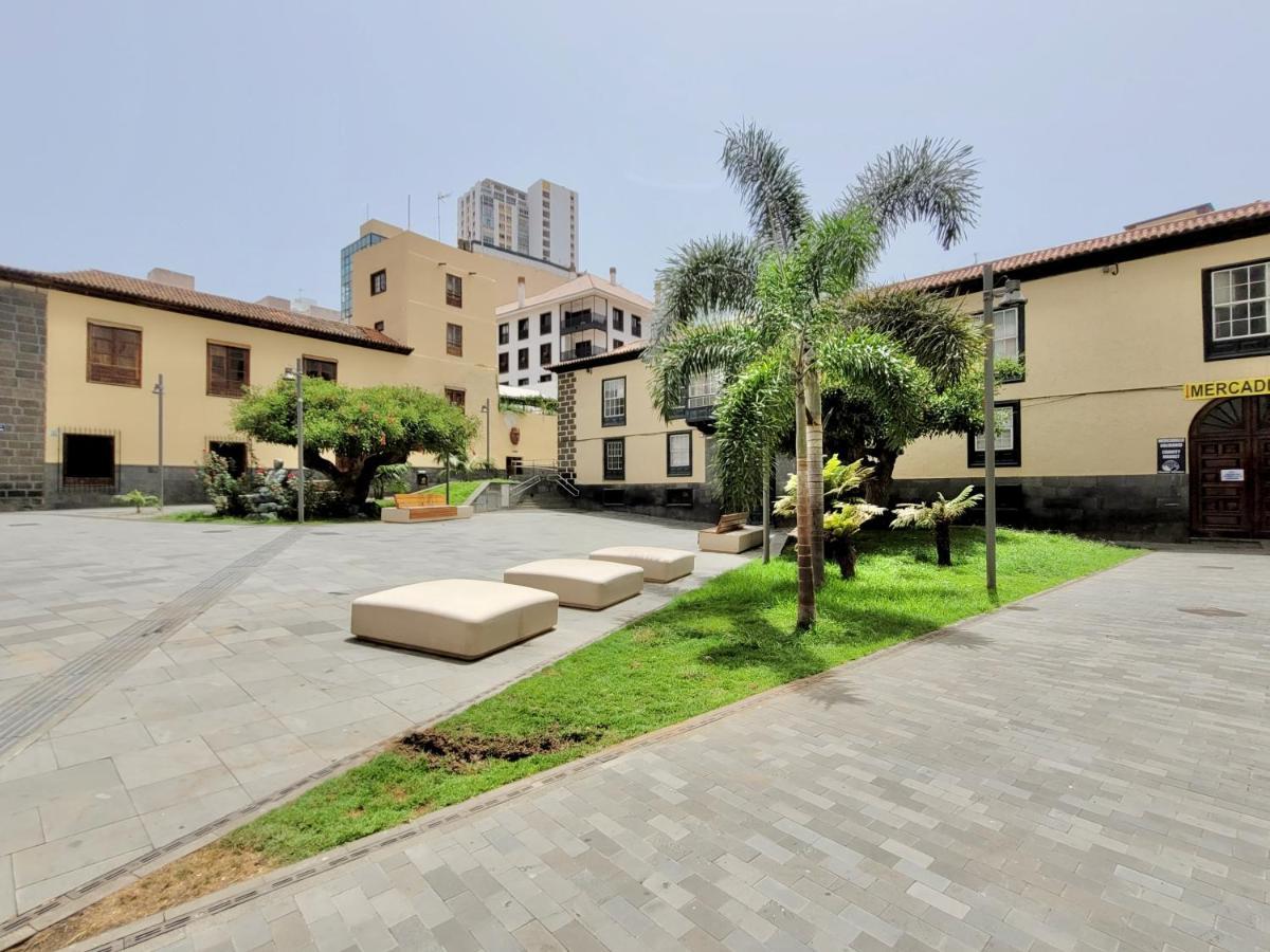 Among Plazas Apartment *
