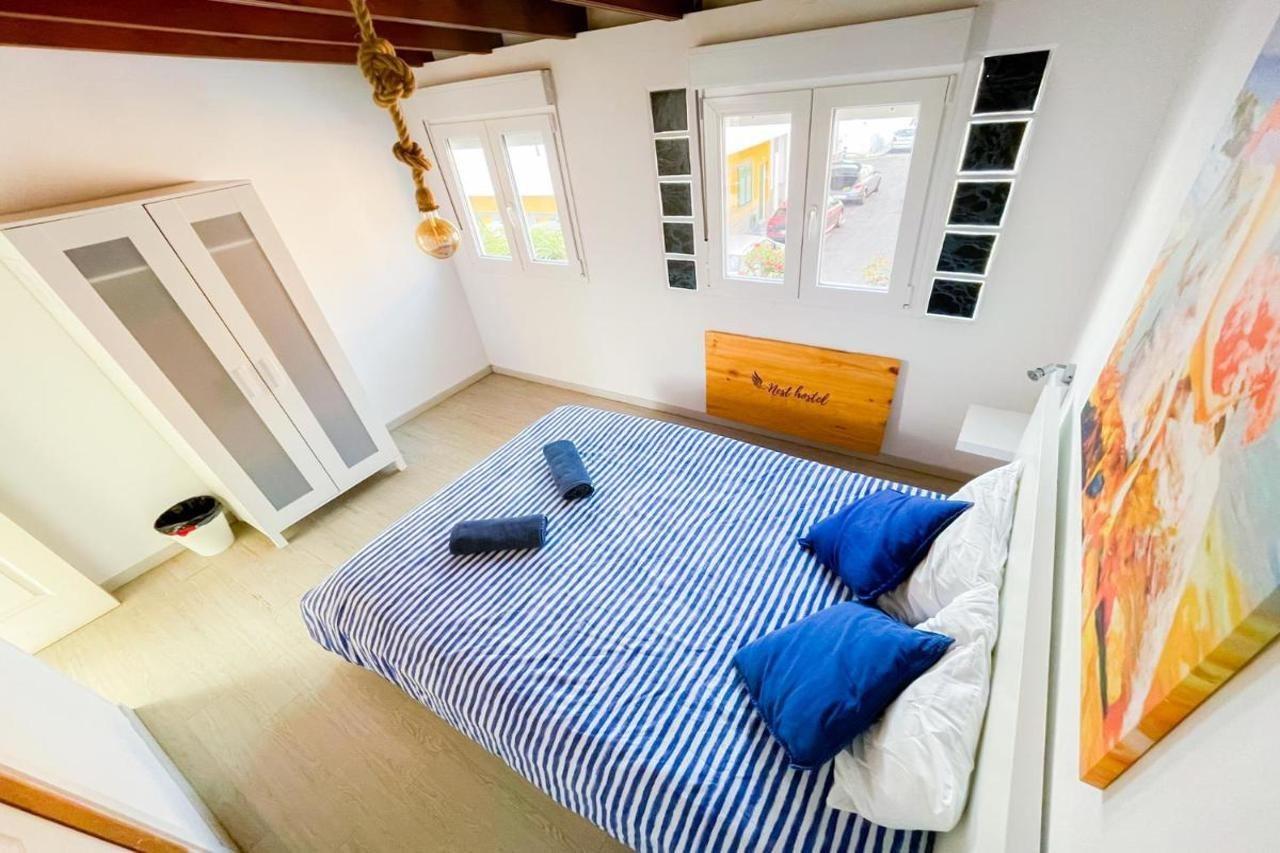 Puerto Nest Hostel *