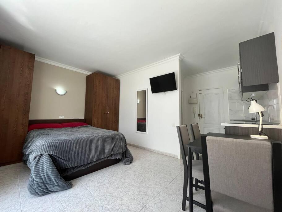 Apartment Estudio En *
