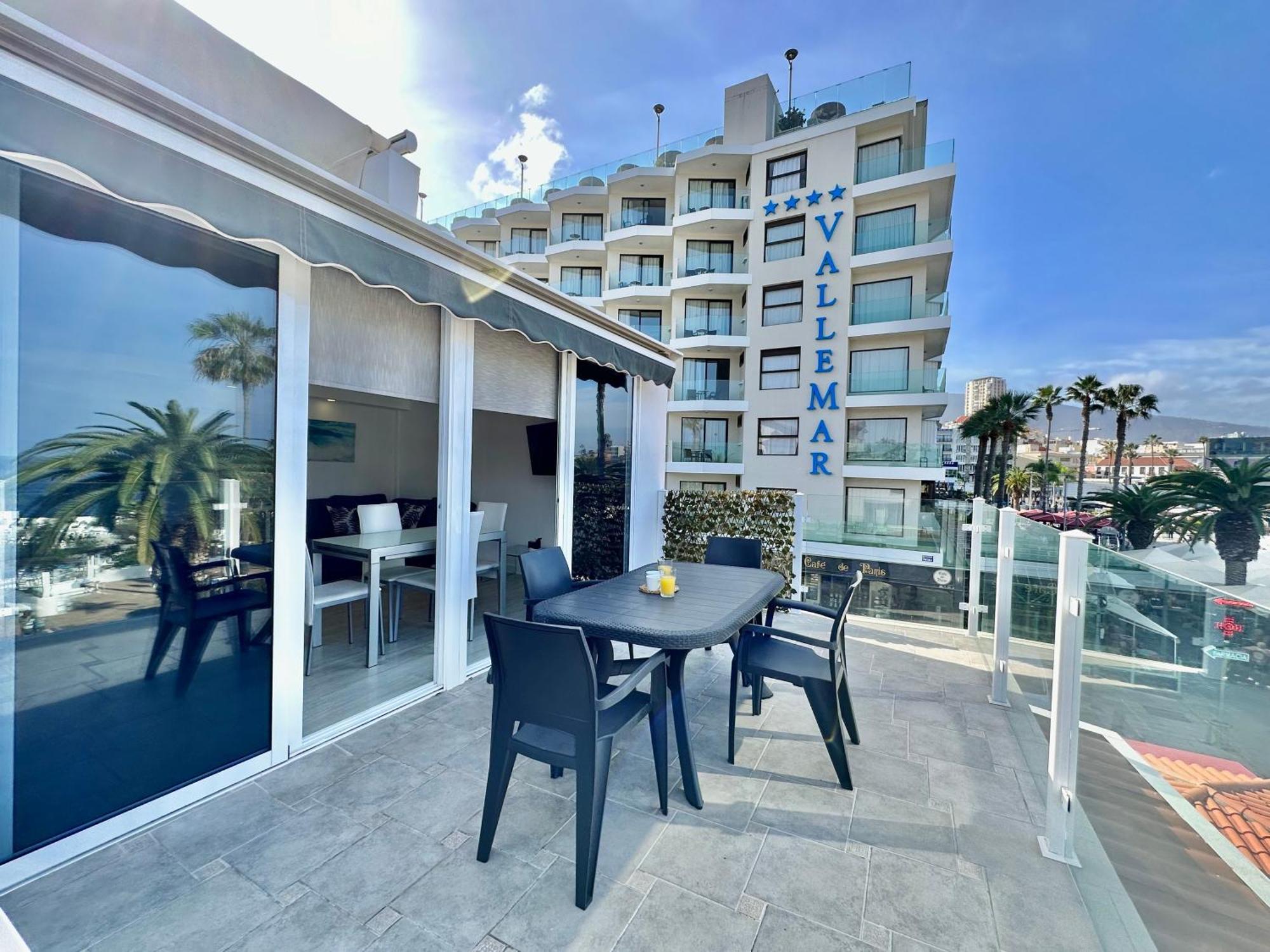 Oasis Club Attic * Puerto de la Cruz (Tenerife)