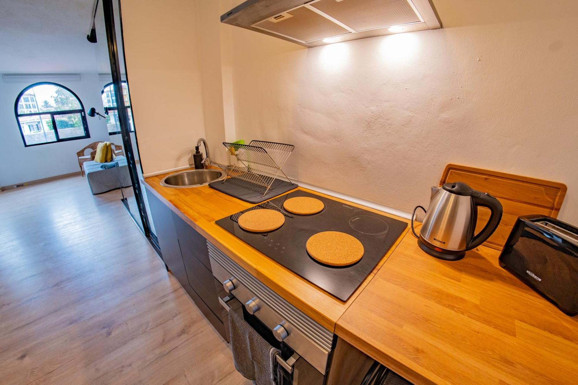 Botanique Apartment *