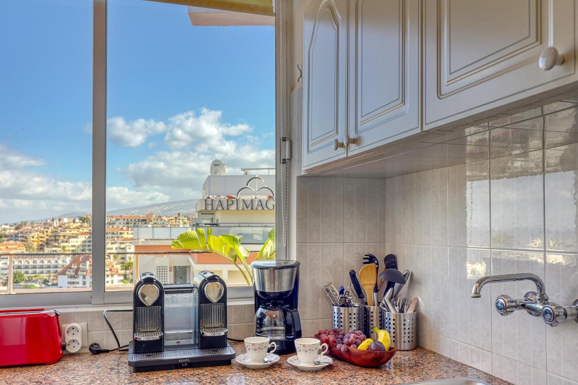Apartment Spacious Penthouse With King-size Bed, Huge Terrace, Ocean & Teide View