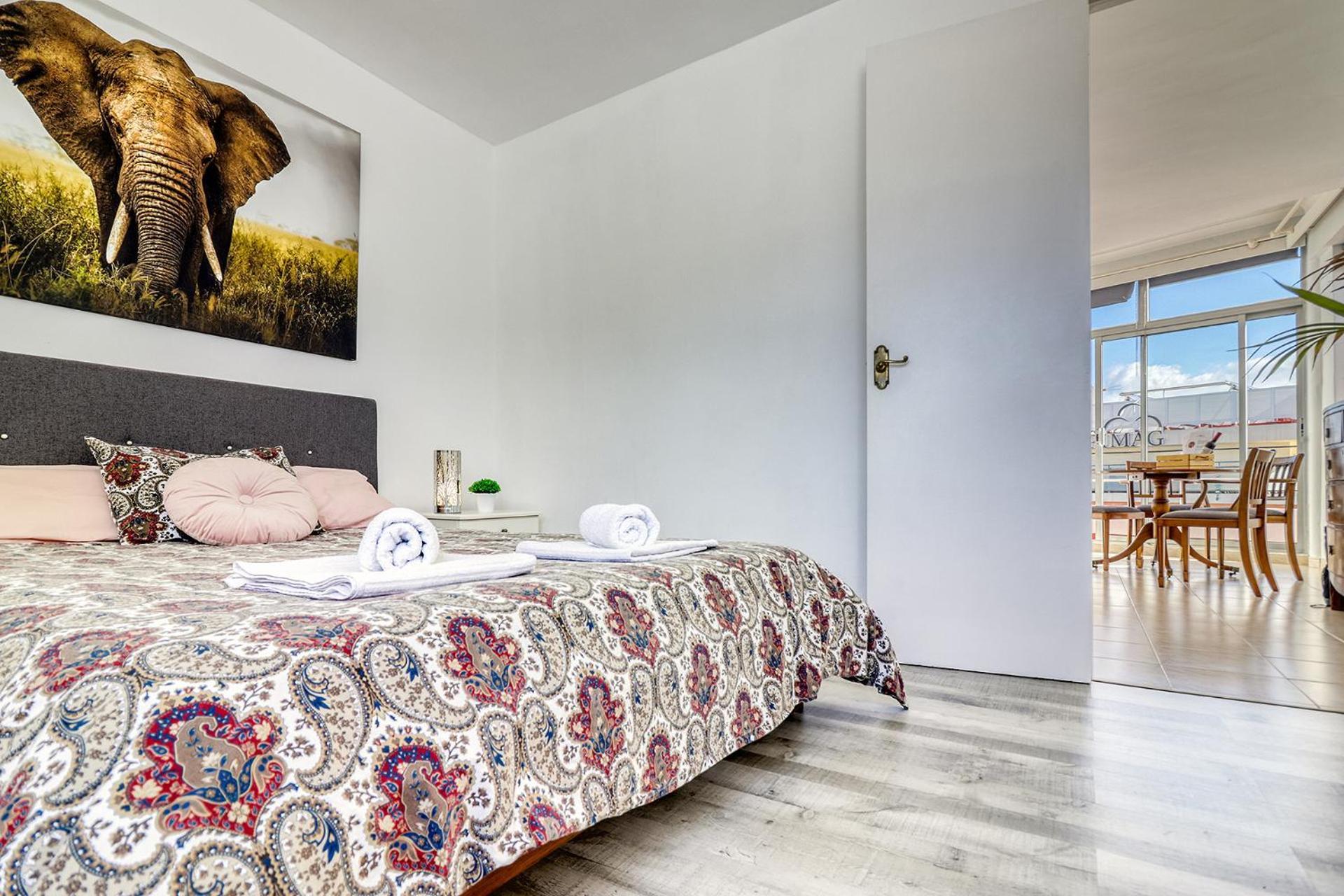 Spacious Penthouse With King-size Bed, Huge Terrace, Ocean & Teide View