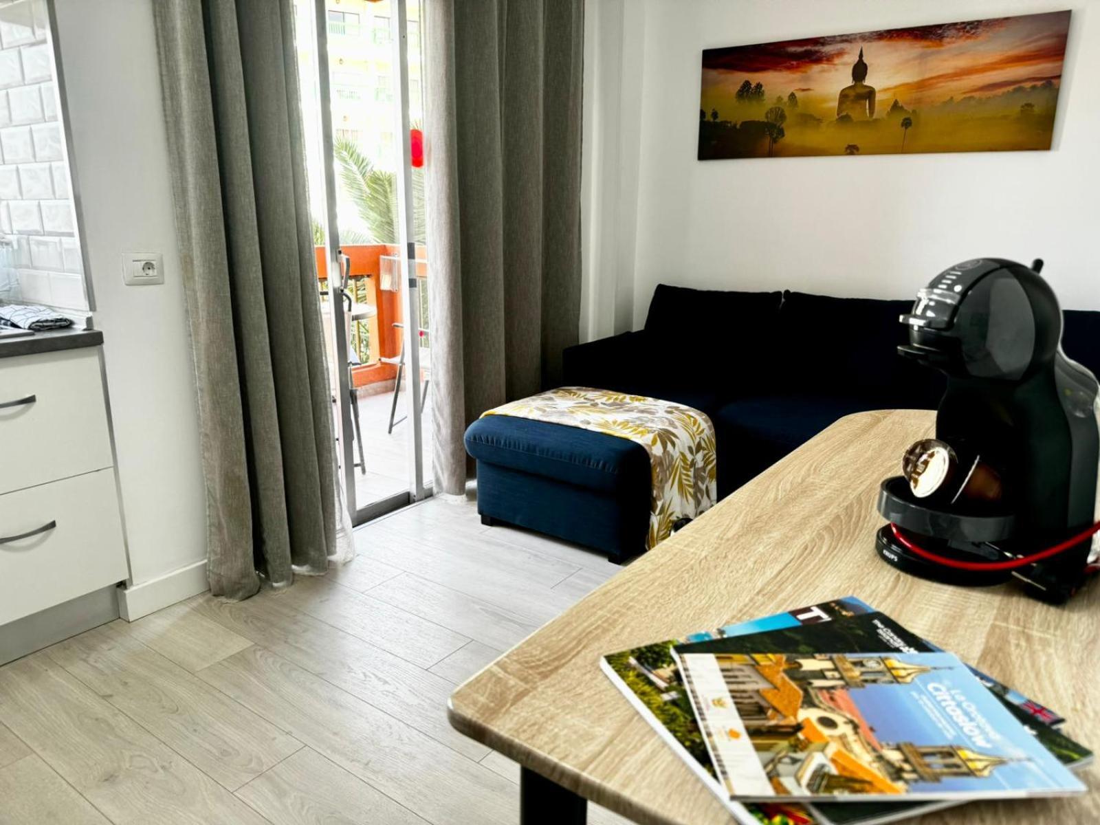Ocean Breeze Oasis In Huoneisto