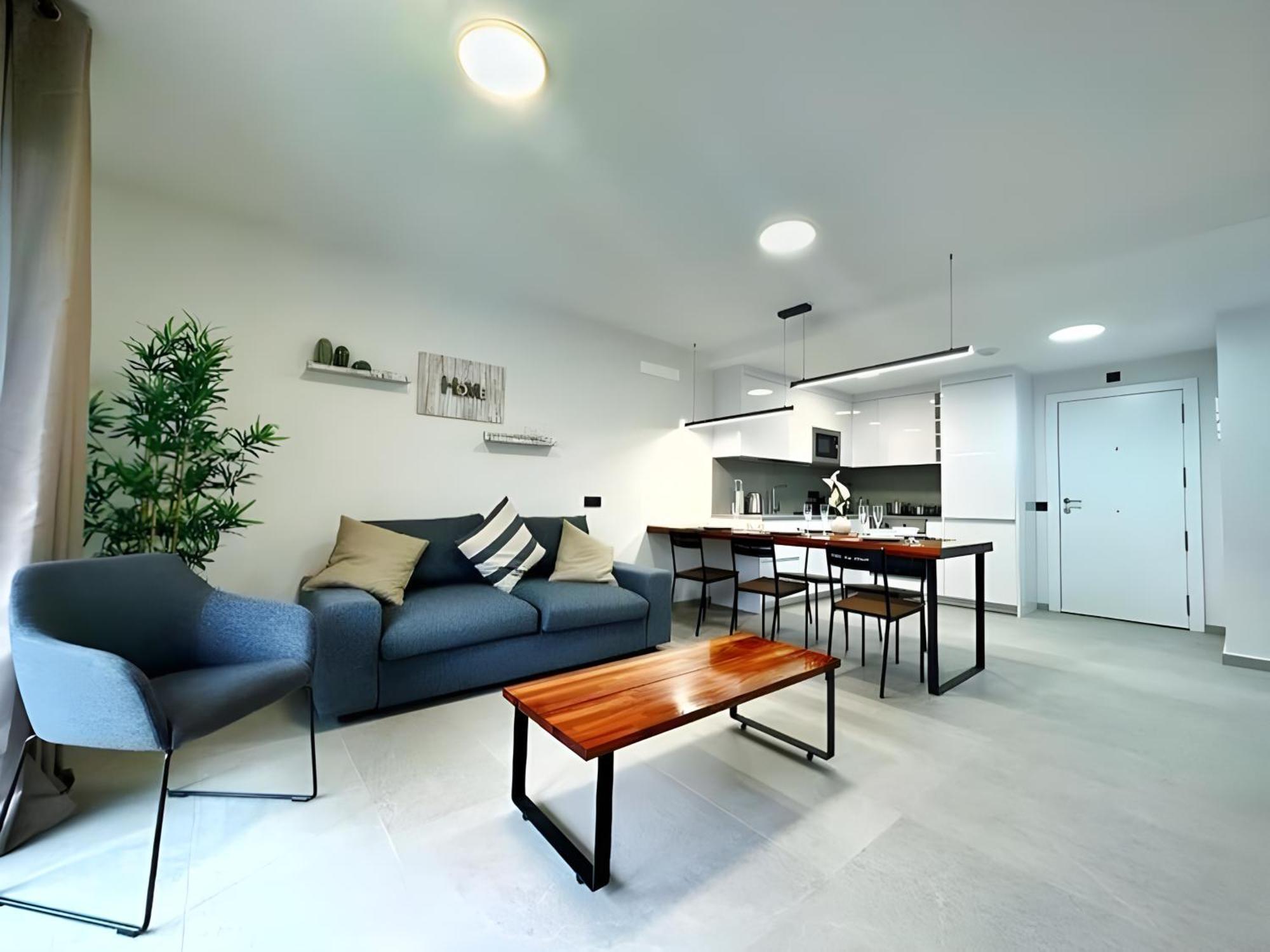 Modern Oasis - Pool, Gym & Tennis *