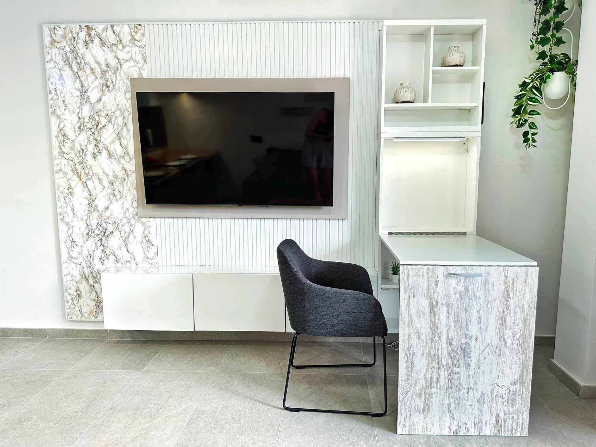 Appartement Modern Oasis - Pool, Gym & Tennis *