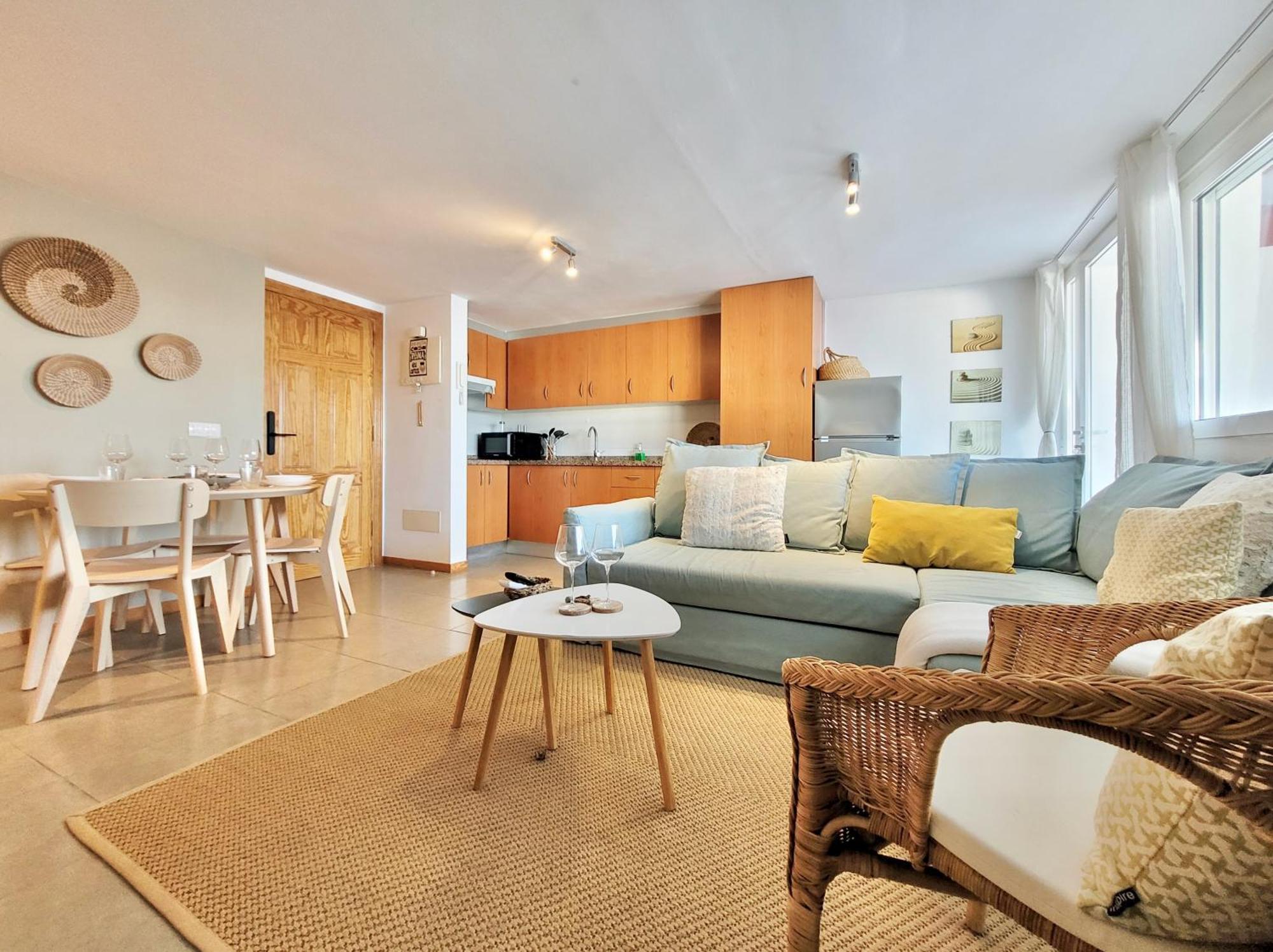 Apartment Attic 10 By Grupo Compostelana
